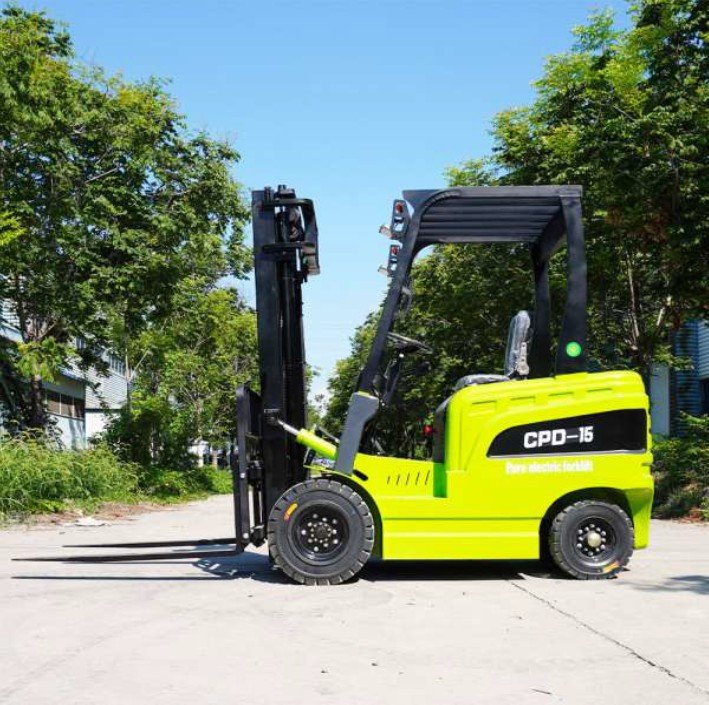 HOT FORKLIFT02